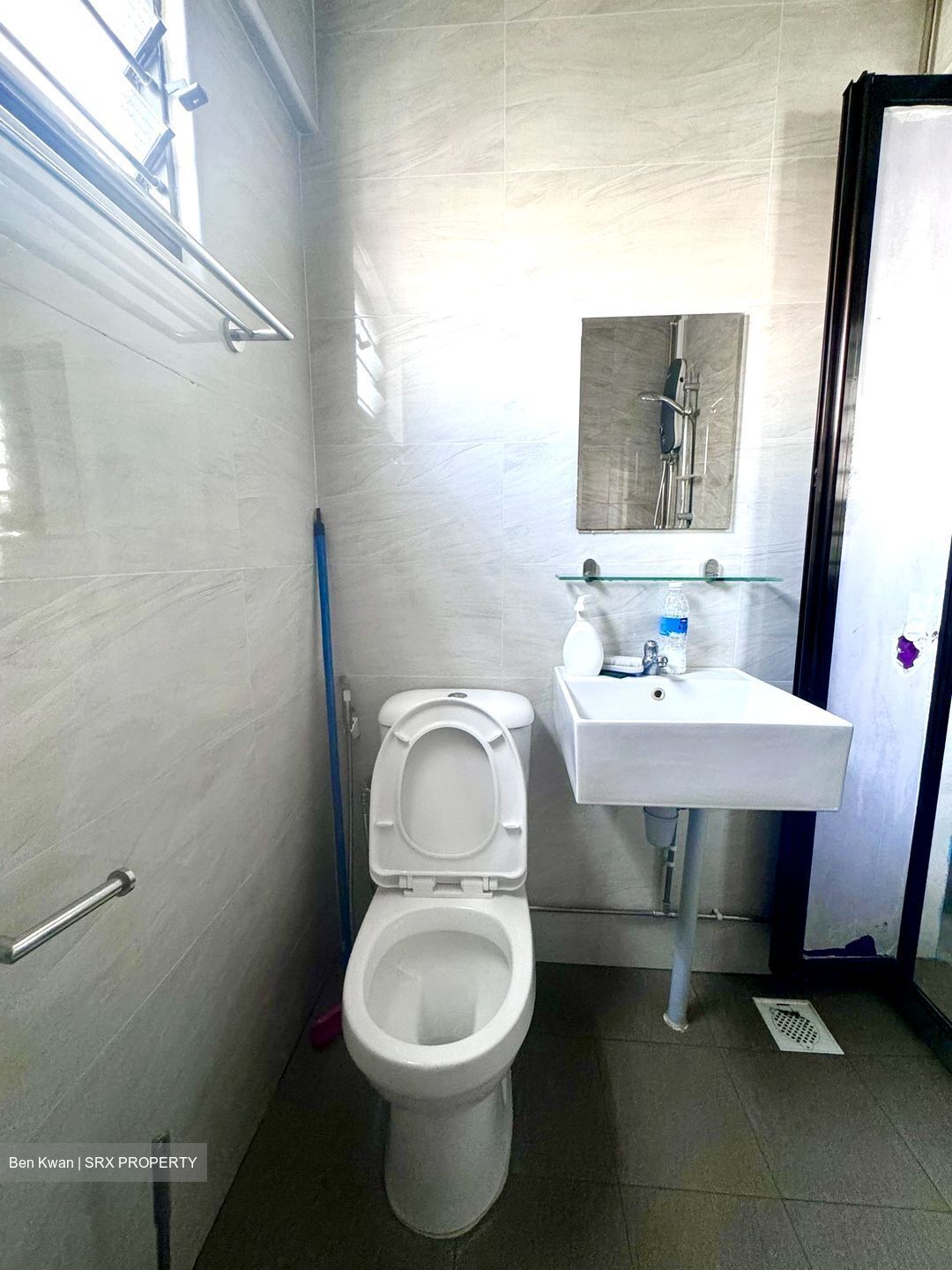 Blk 208 Jurong East Street 21 (Jurong East), HDB 3 Rooms #566608401